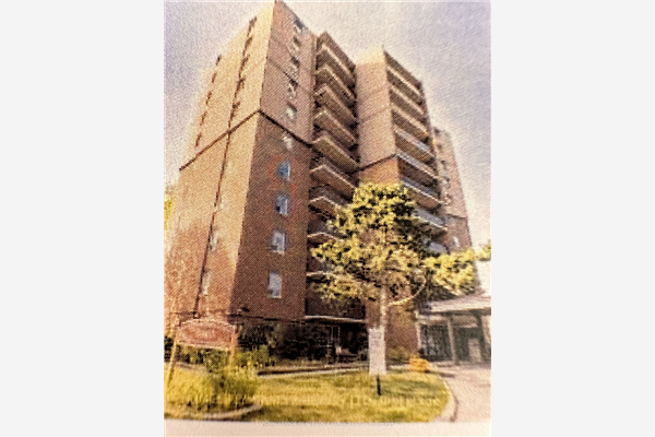 3065 Queen Frederica Dr, Mississauga