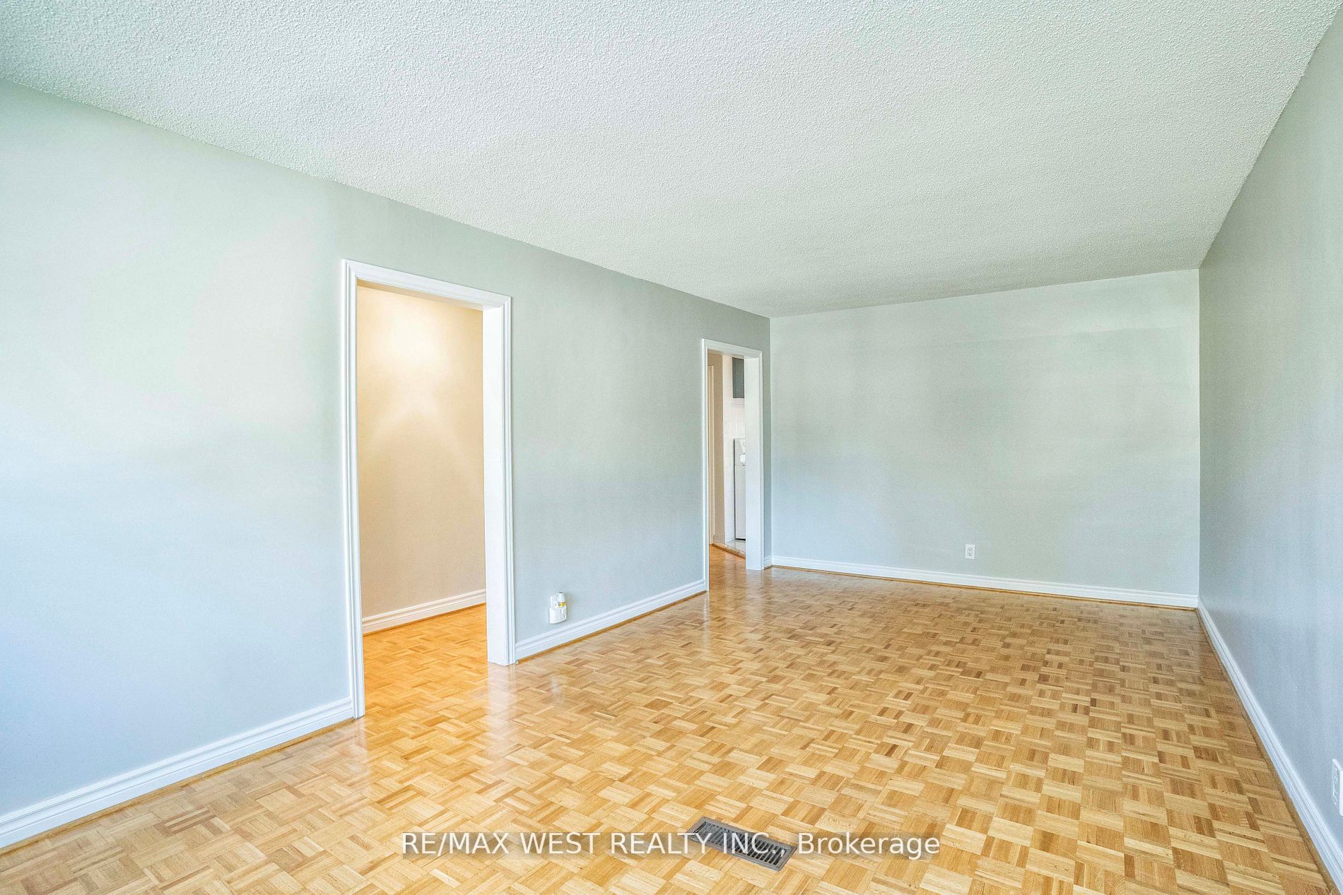 1 Dorsey Drive