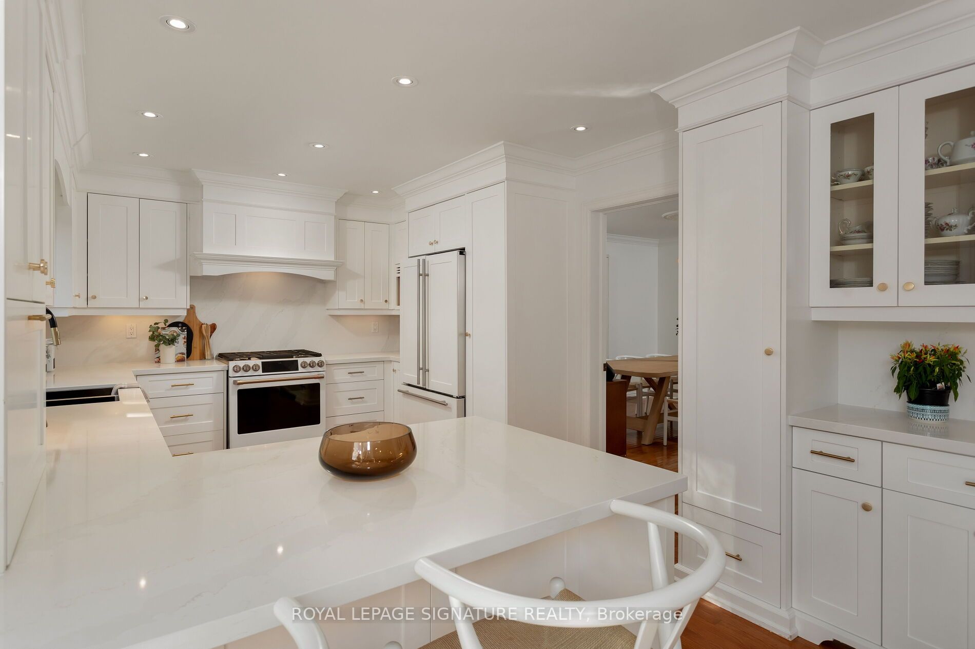 1206 Fairmeadow Tr