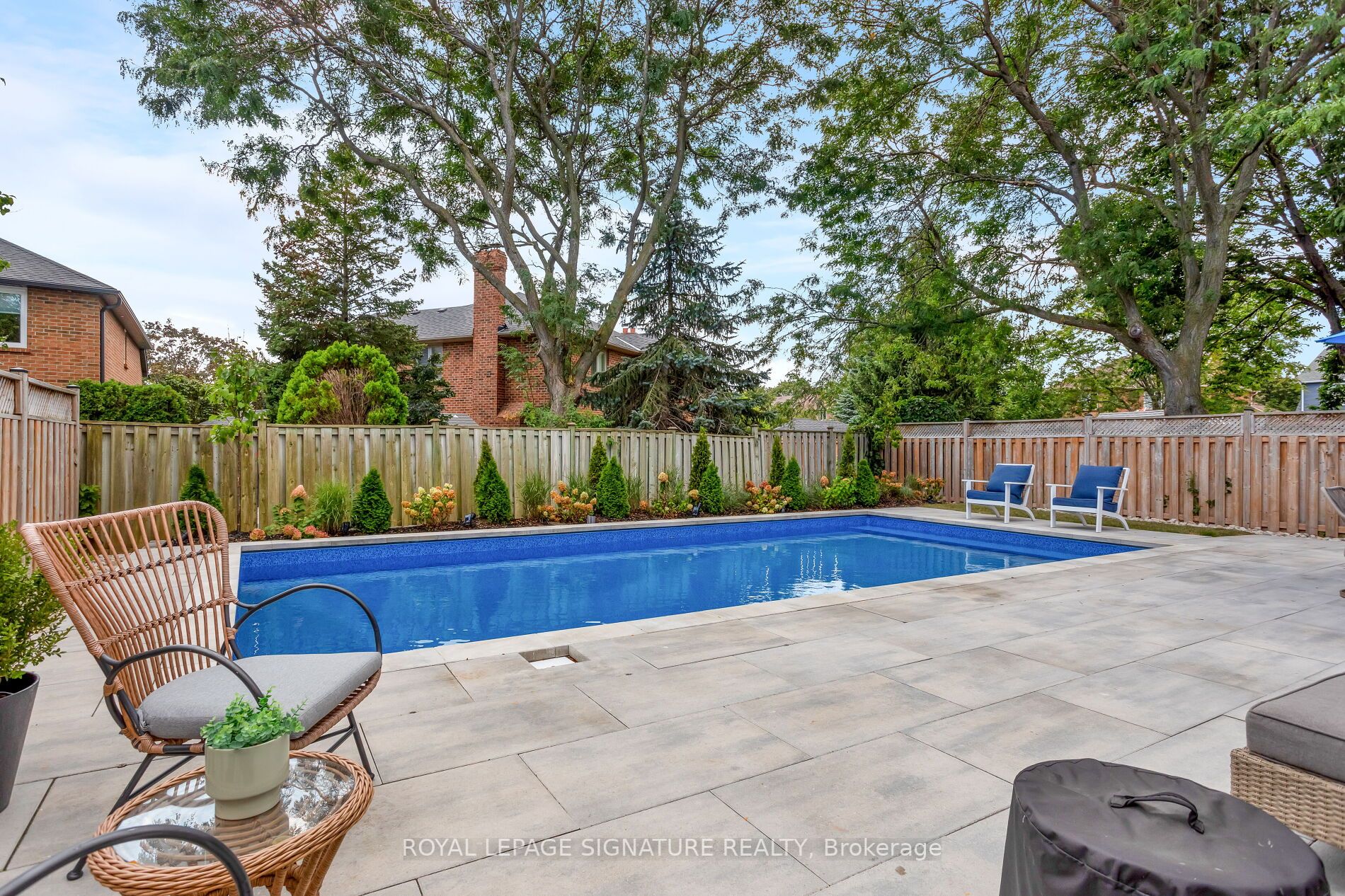 1206 Fairmeadow Tr