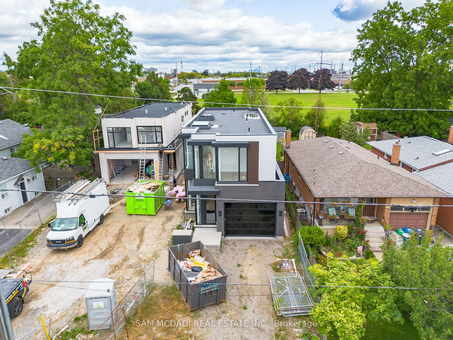 762 Montbeck Cres