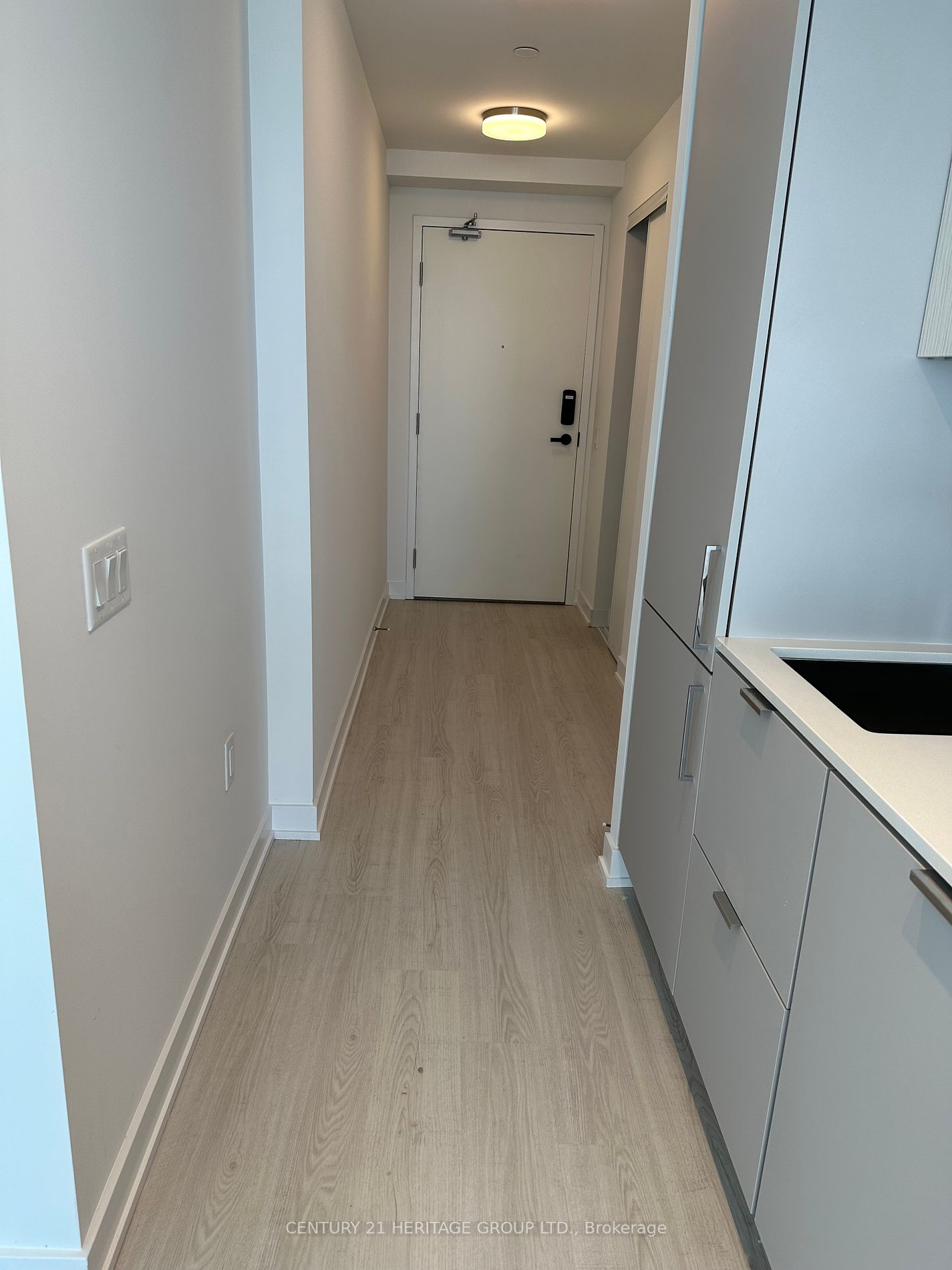 3883 Quartz Rd, #3402