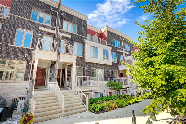 90 Eastwood Park Gdns, Toronto