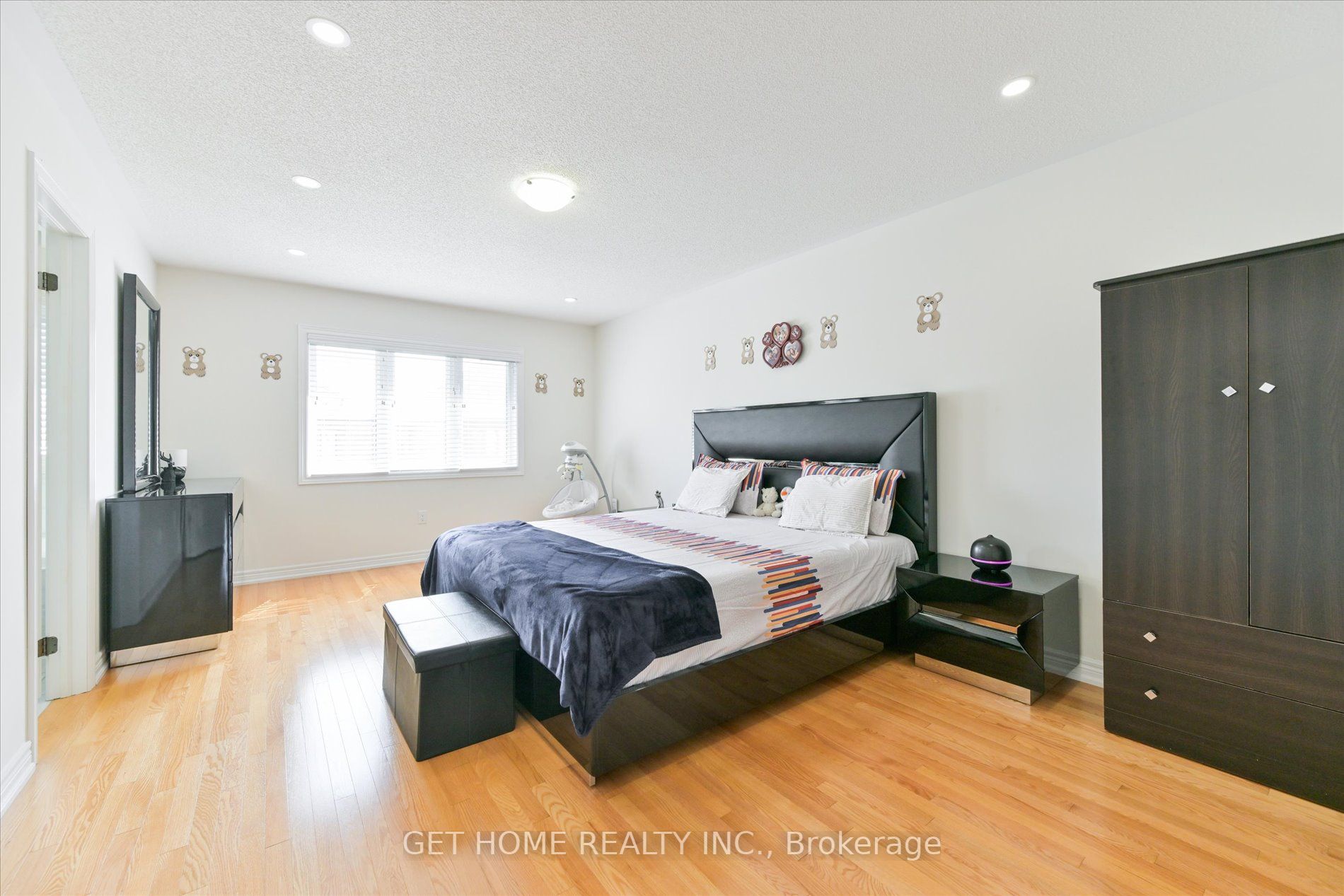50 Durango Dr