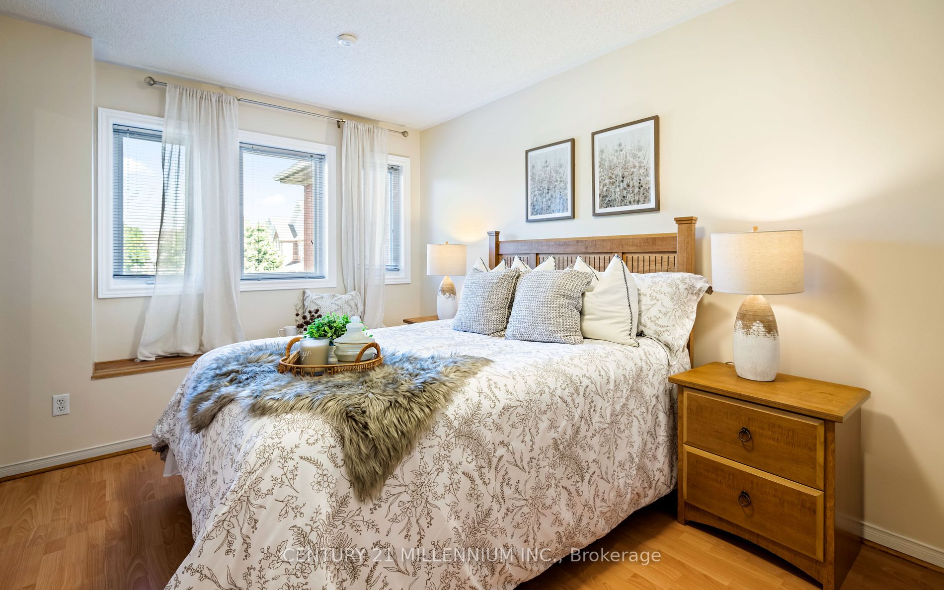3938 Zenith Court