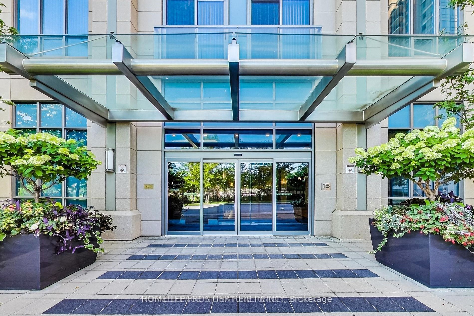 15 Viking Lane, #2710