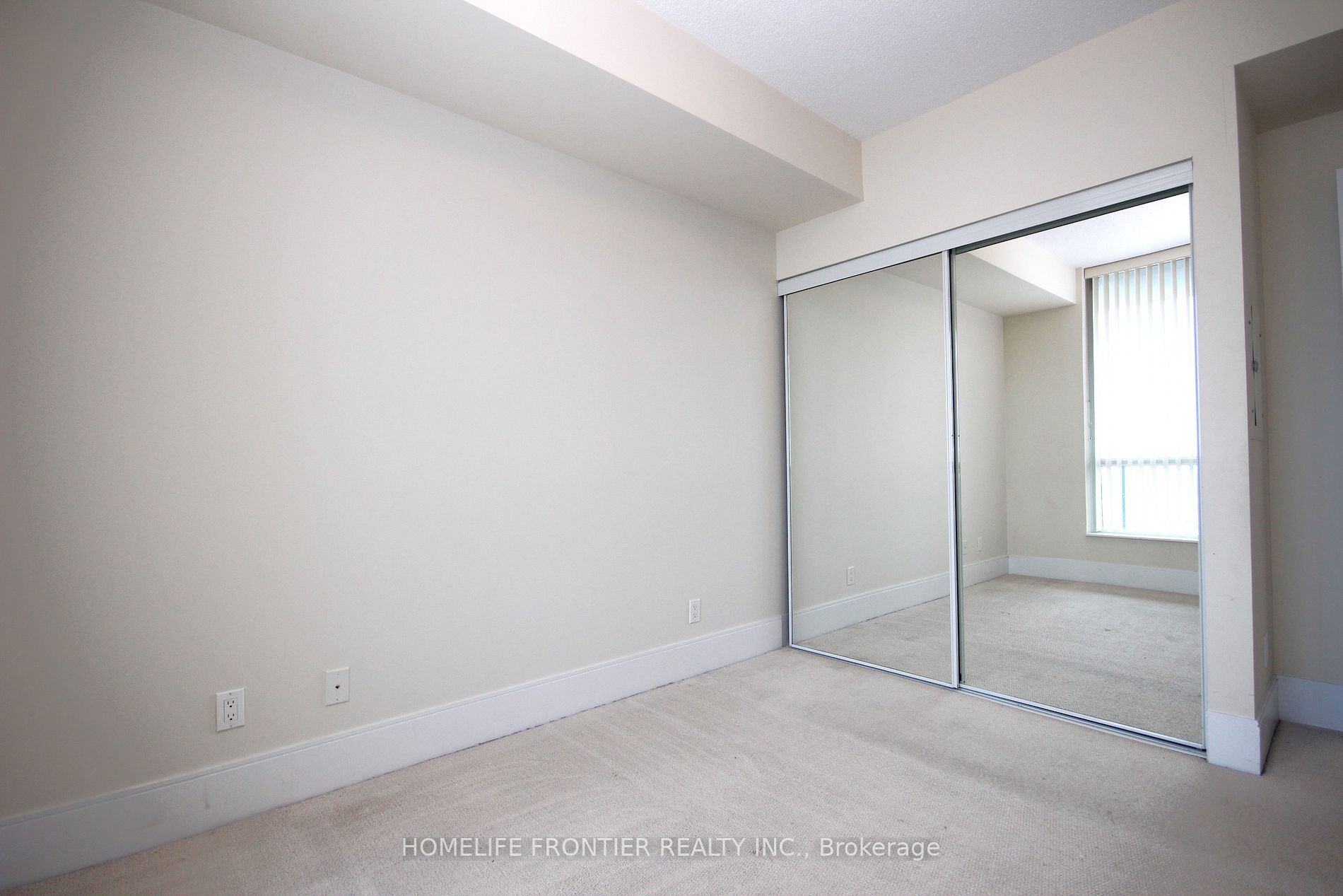 15 Viking Lane, #2710