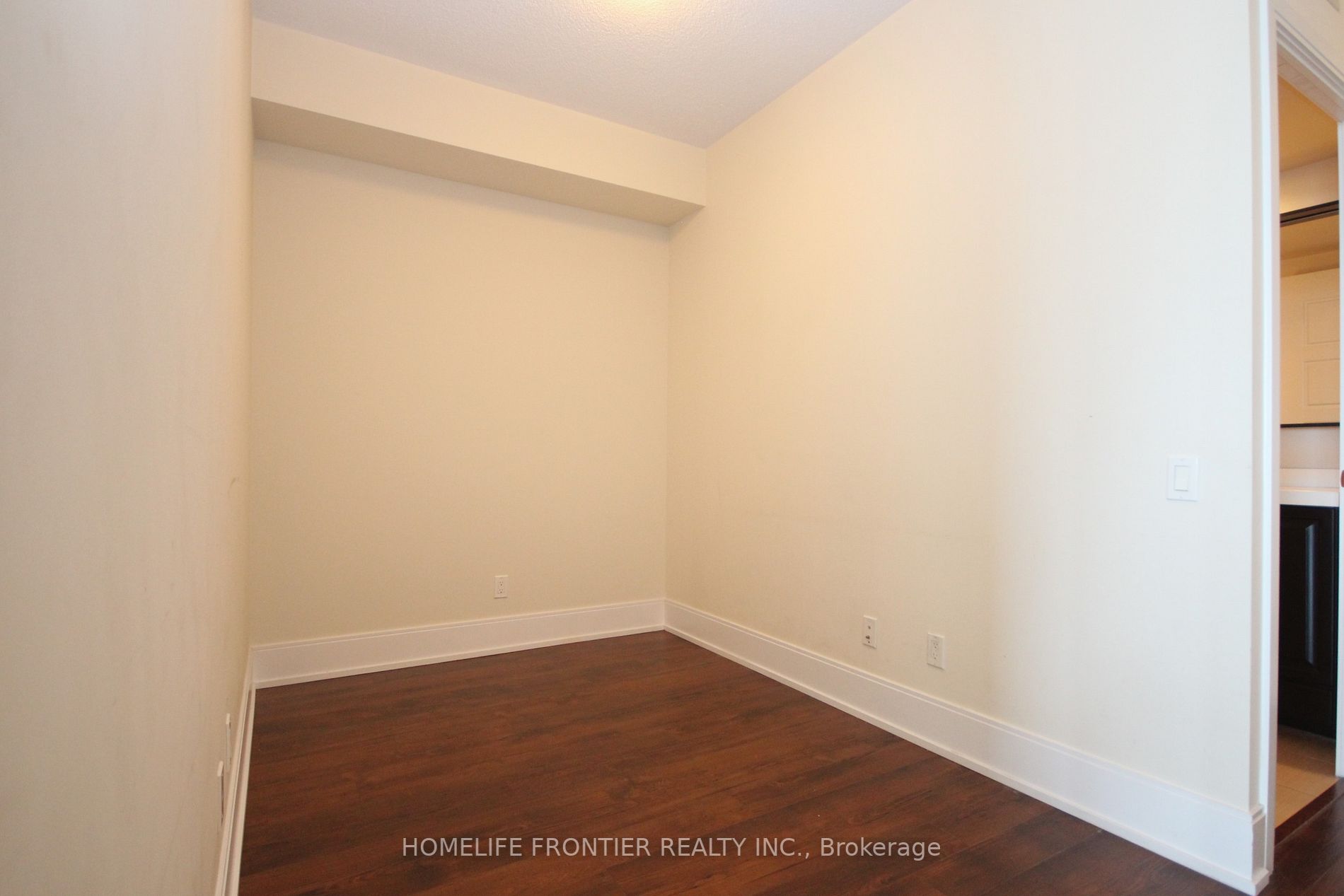 15 Viking Lane, #2710