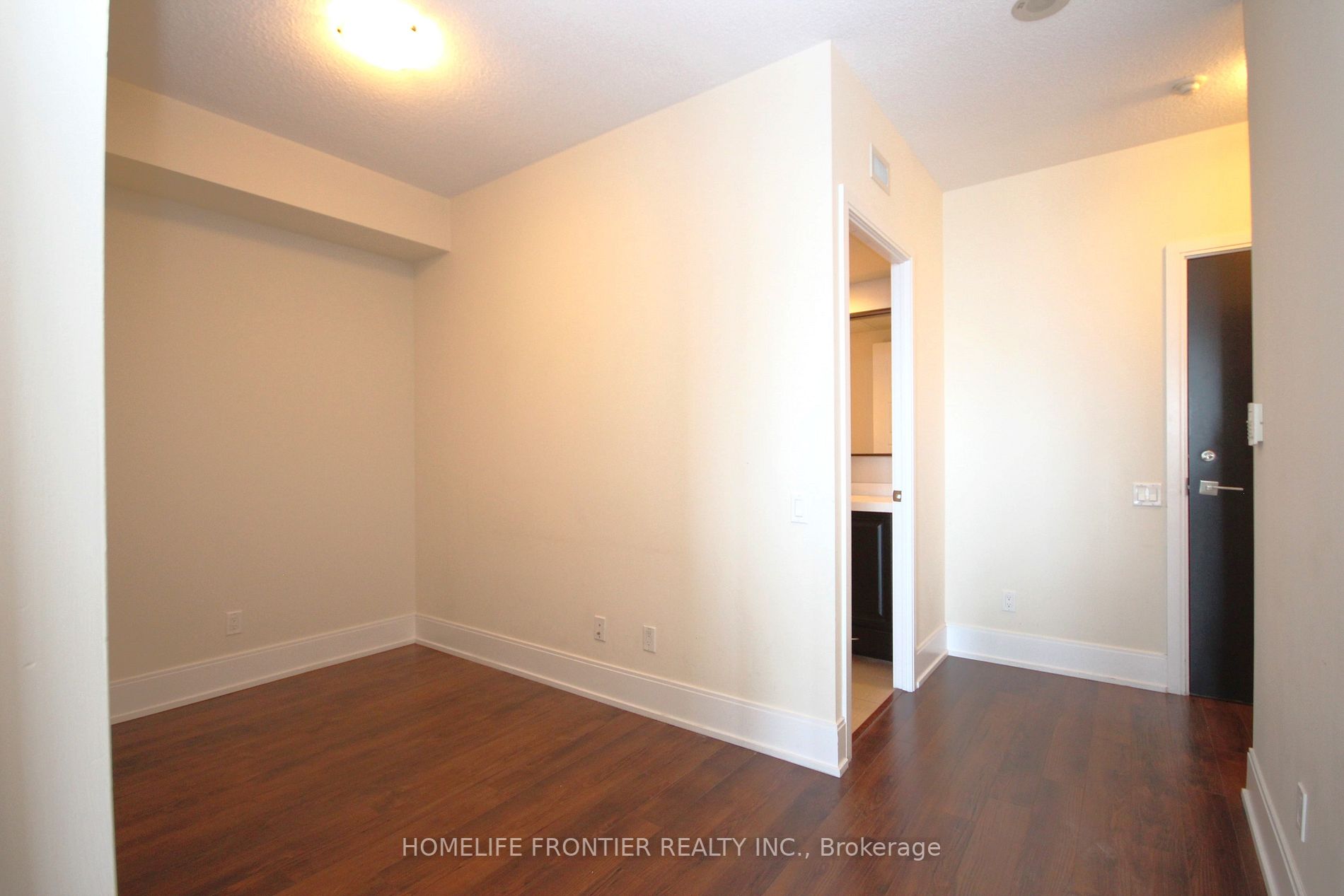 15 Viking Lane, #2710