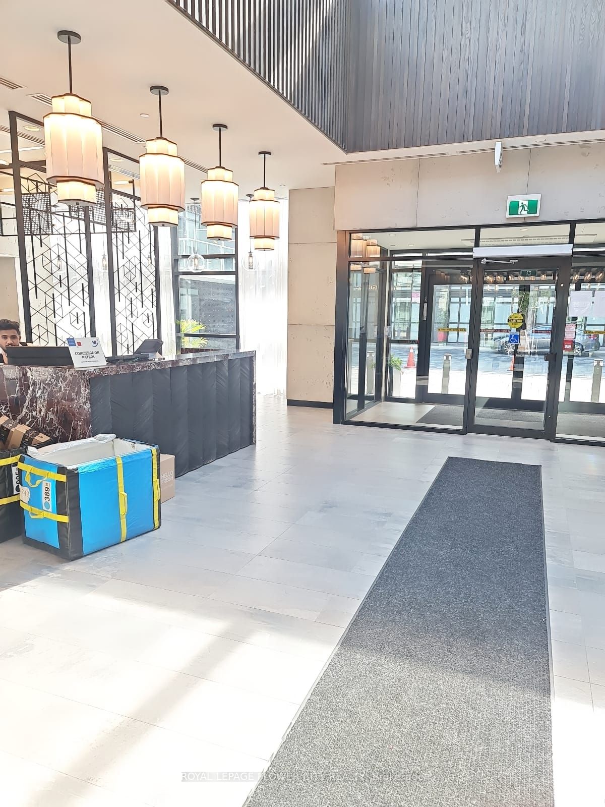 251 Manitoba St, #1113