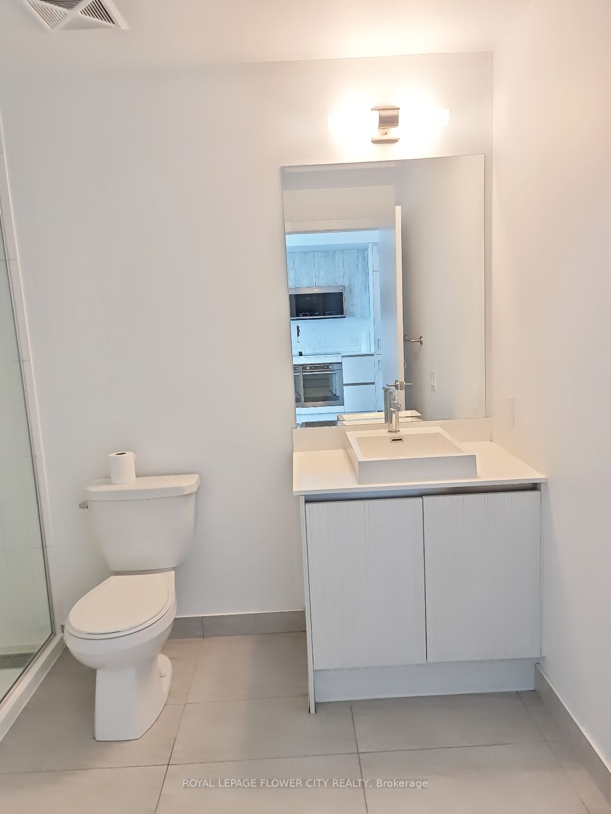 251 Manitoba St, #1113