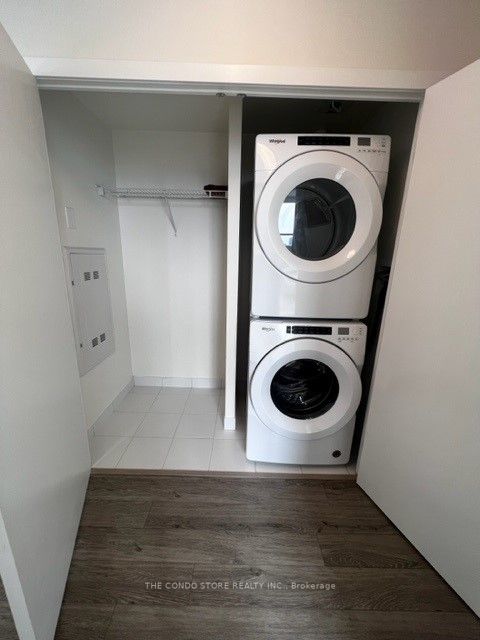 2300 St. Clair Avenue W #905