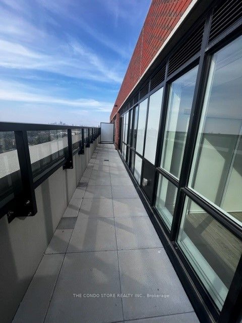2300 St. Clair Avenue W #905