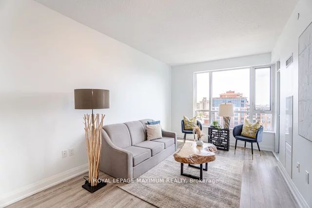 2800 Keele St, #813