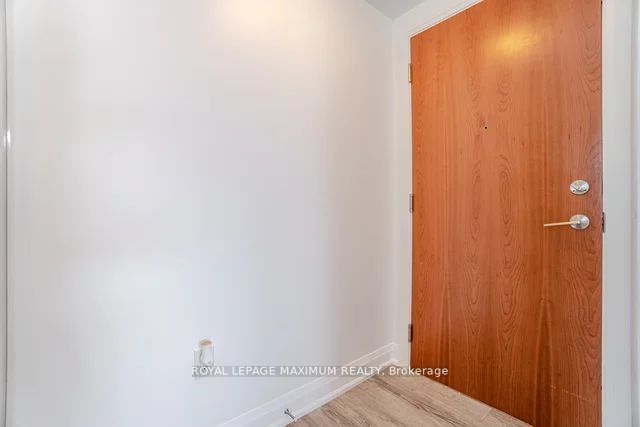 2800 Keele St, #813