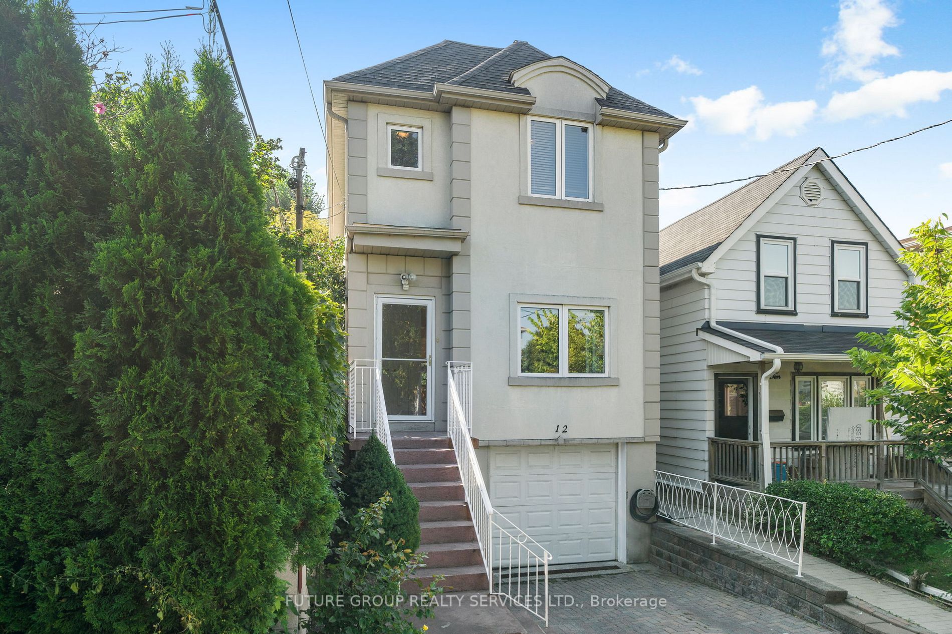 12 Ruthven Pl