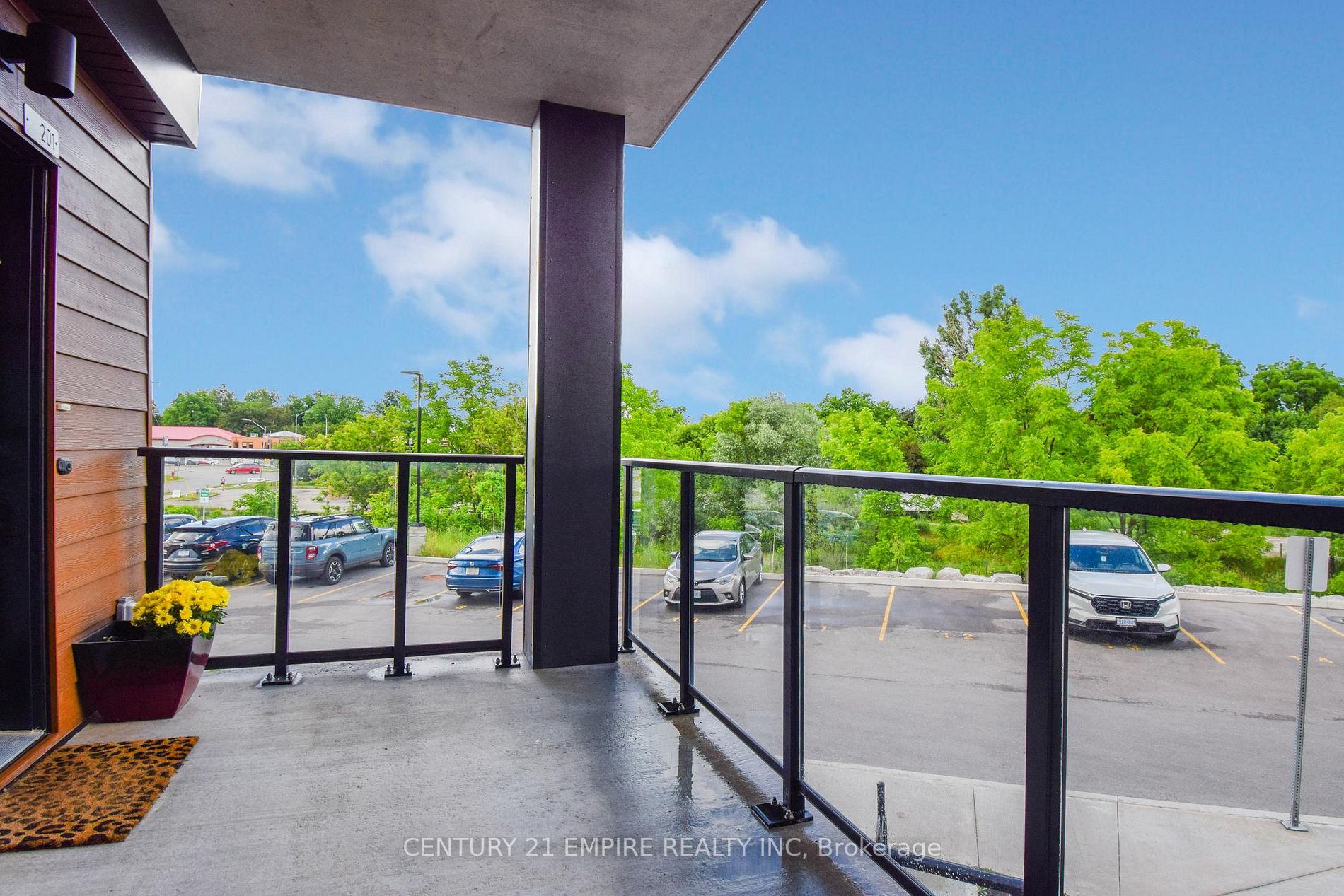 17 Centre St, #304