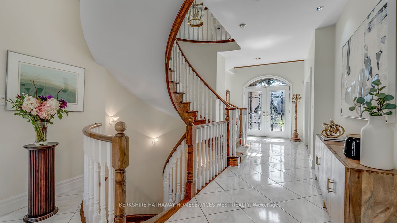 1429 Brentano Blvd
