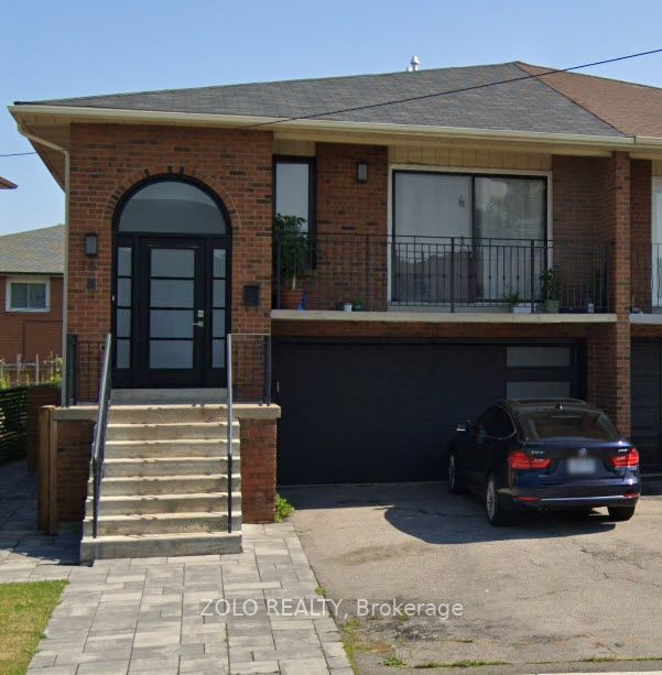16 Fredrick Mowat Lane