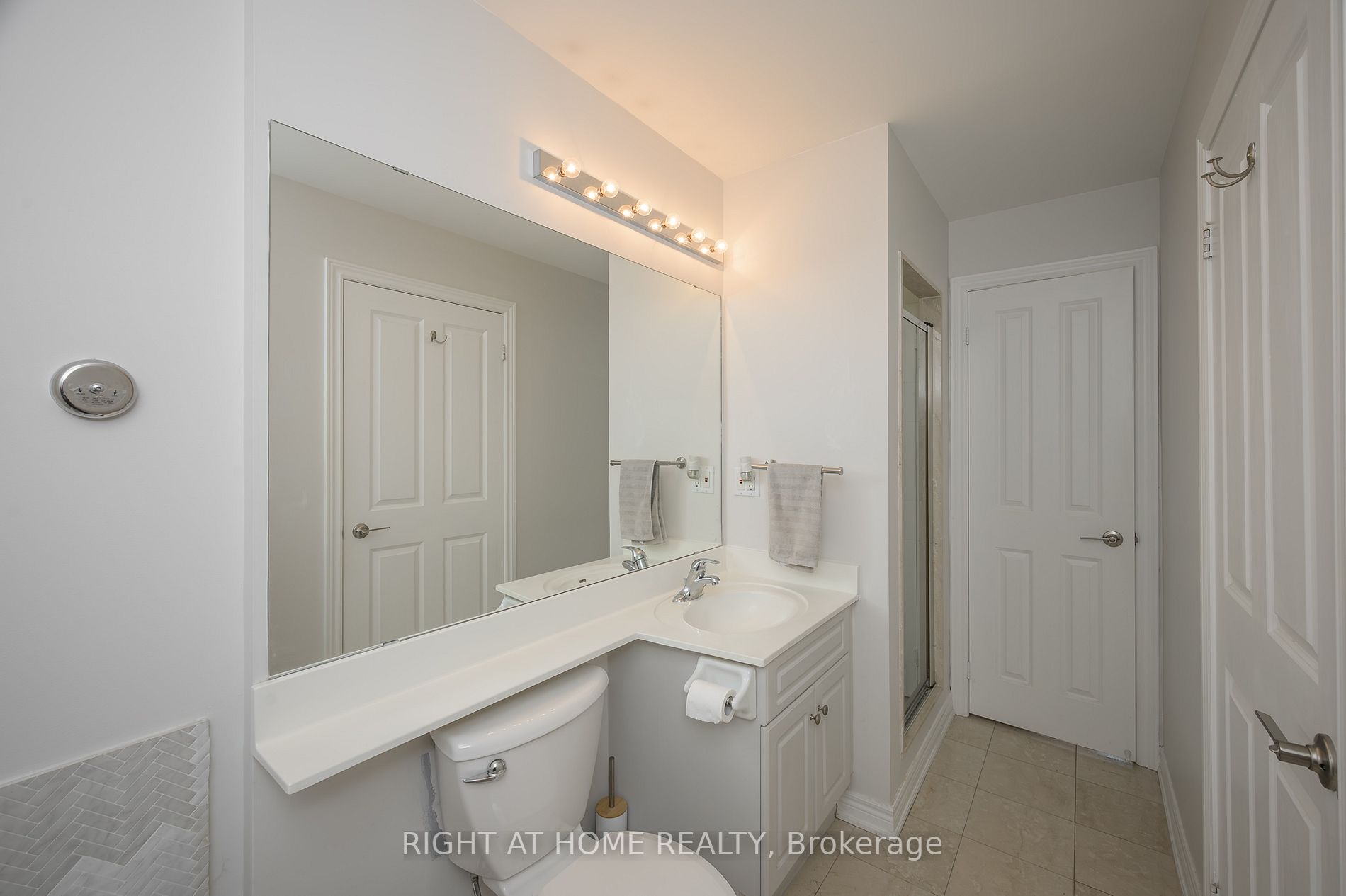 50 Old Mill Rd, #706