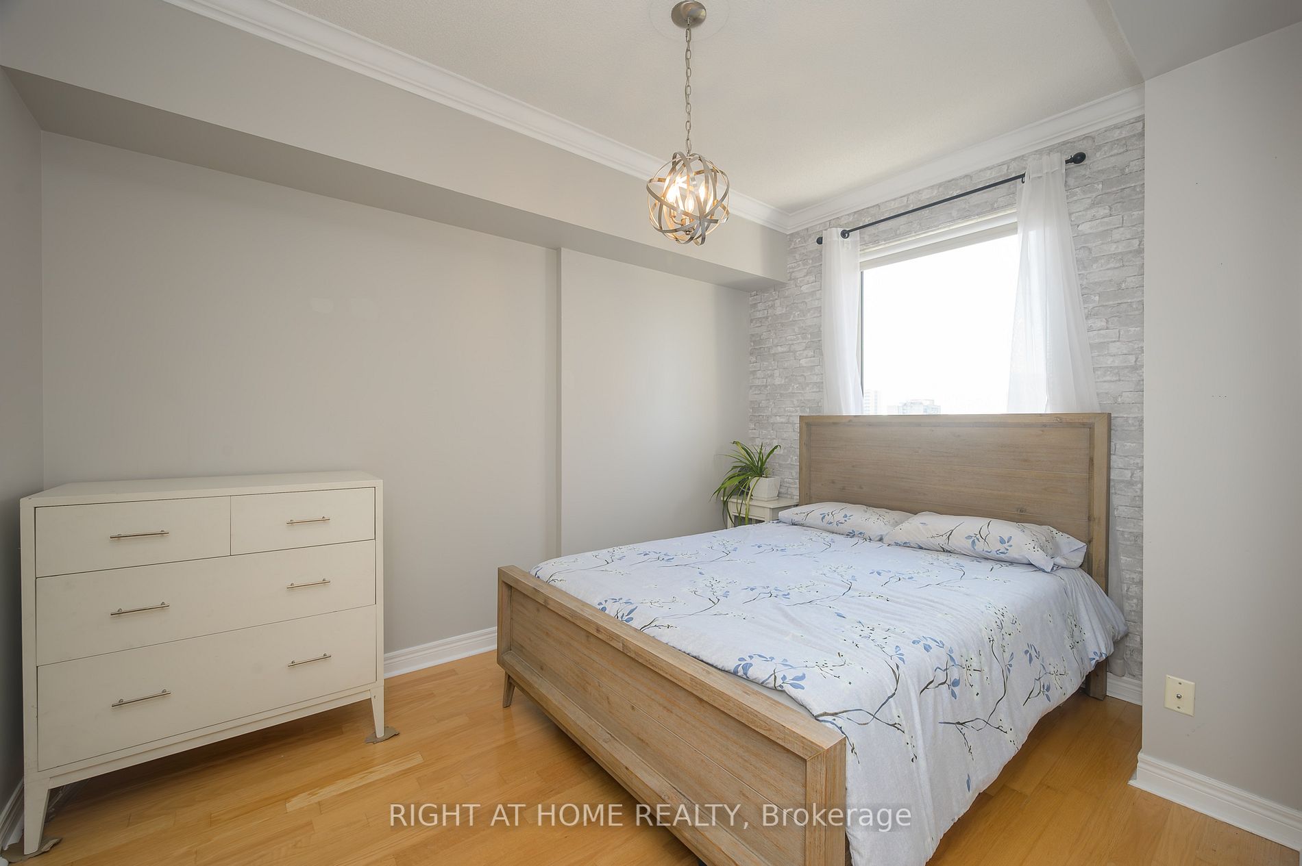50 Old Mill Rd, #706