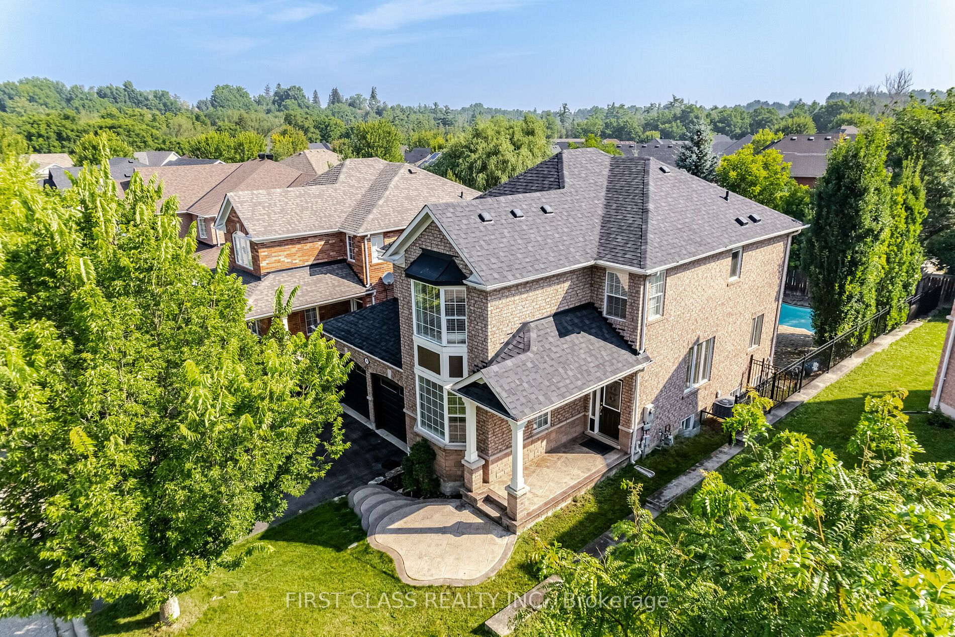 41 Apple Blossom Crescent