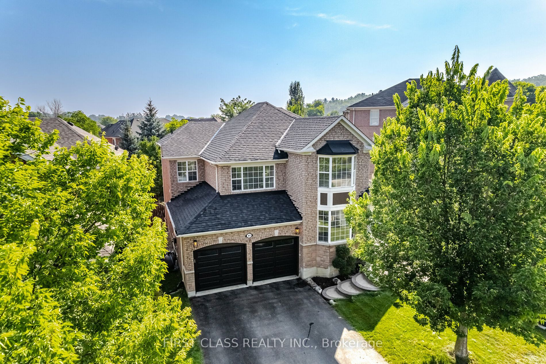 41 Apple Blossom Crescent