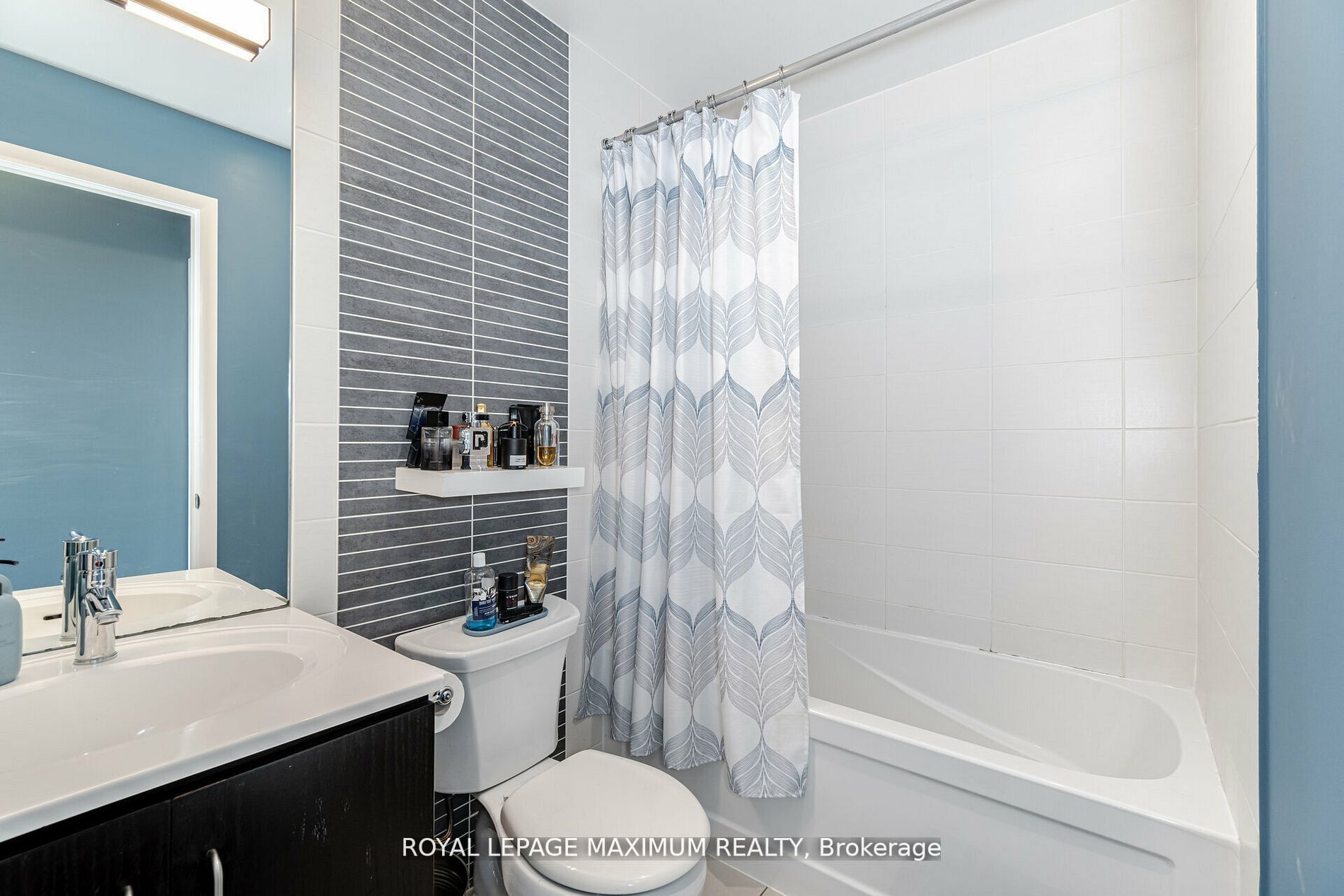 215 Sherway Gardens Rd, #2510