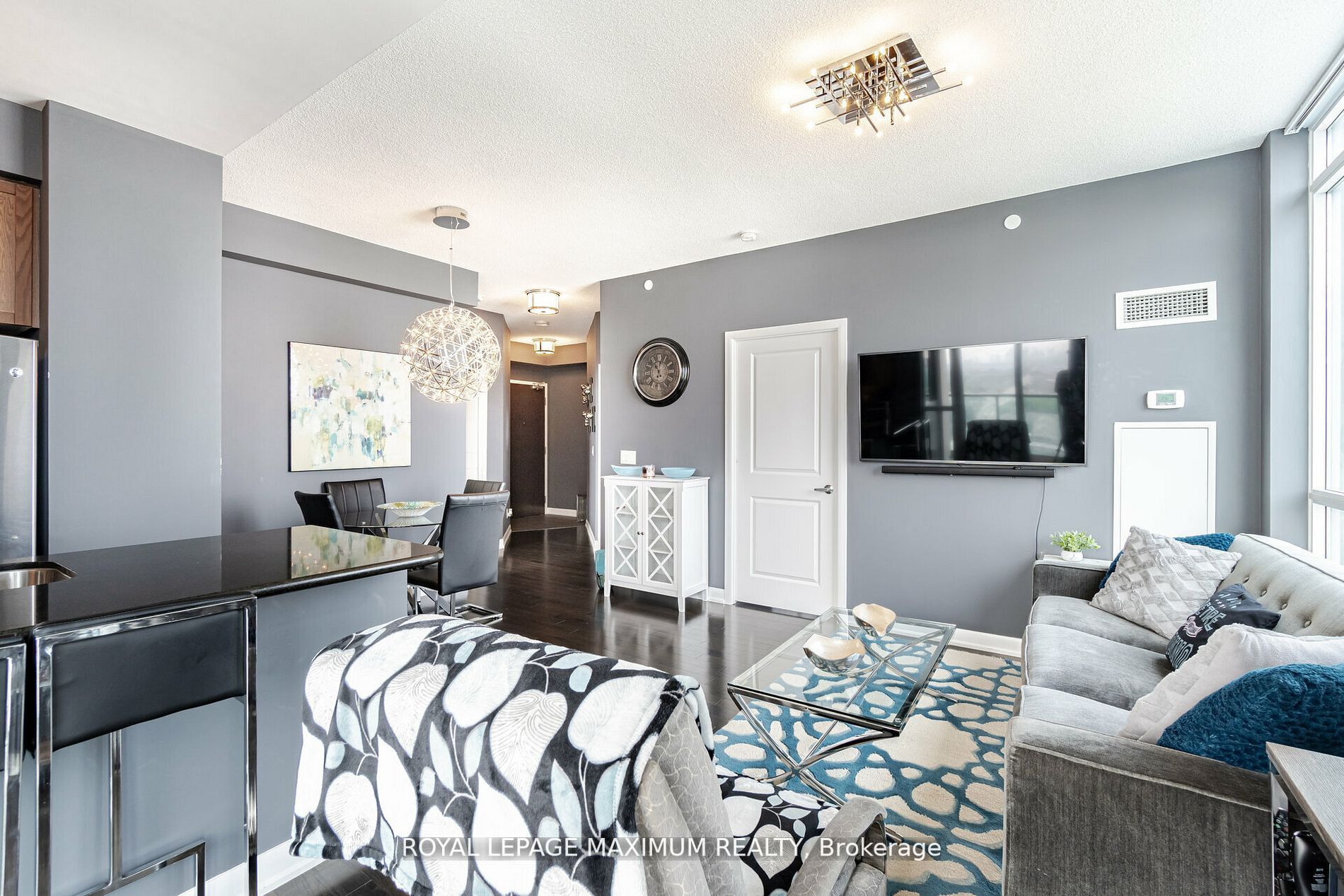 215 Sherway Gardens Rd, #2510