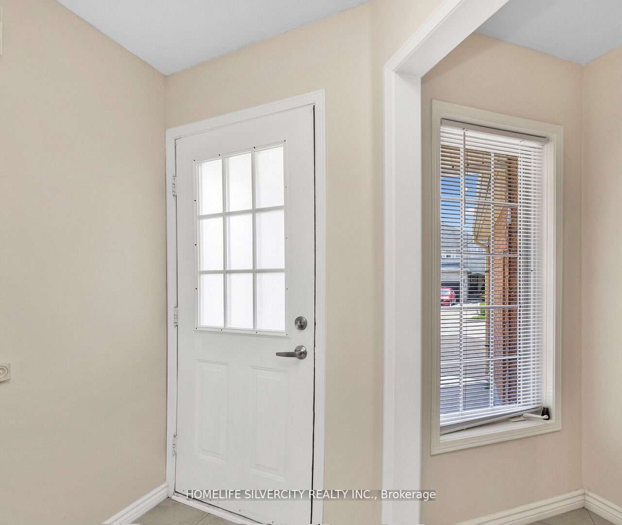 28 Caruso Dr