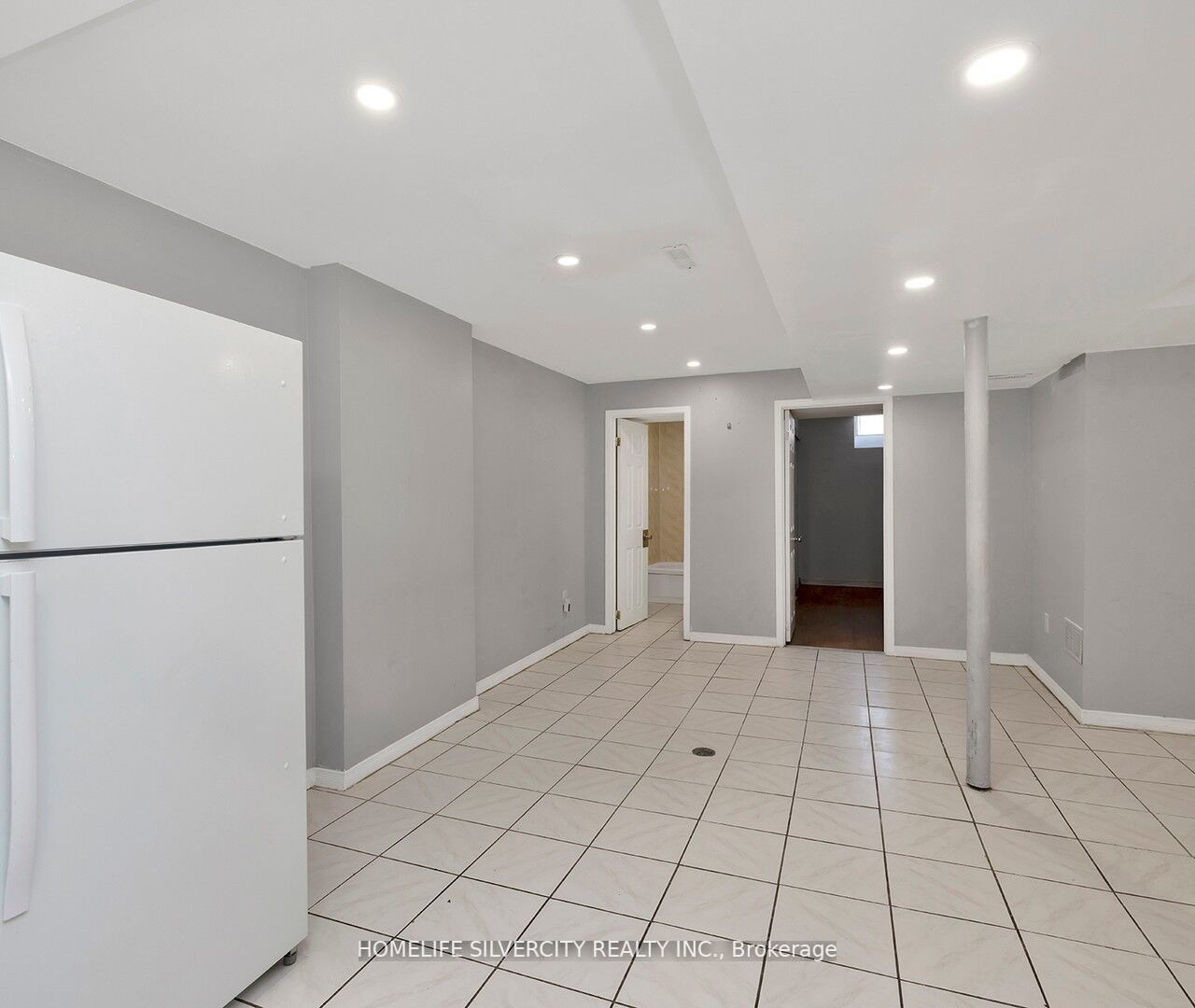 28 Caruso Dr