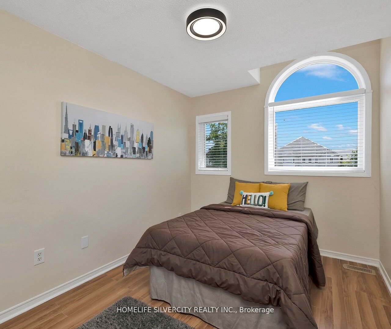 28 Caruso Dr