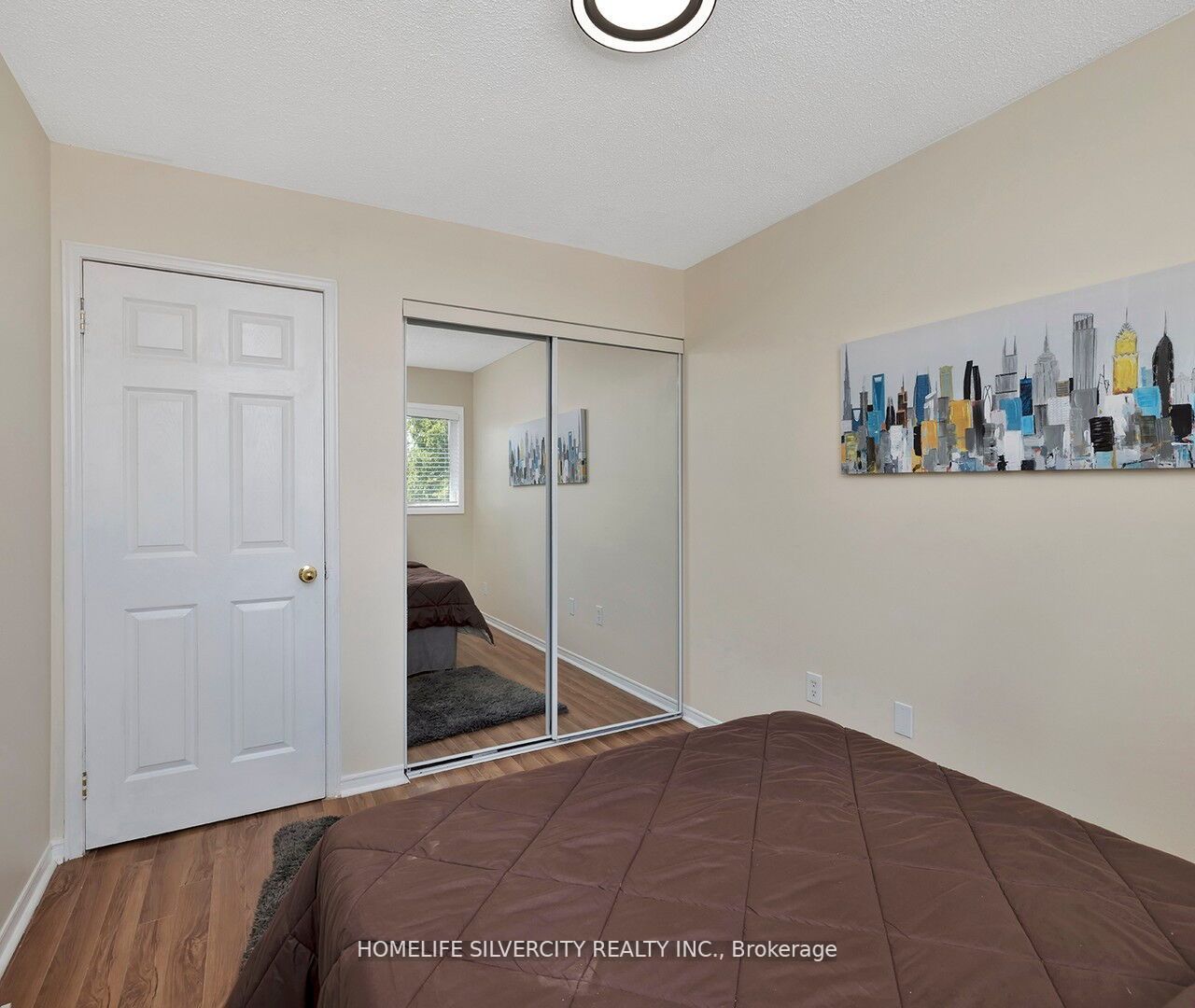 28 Caruso Dr