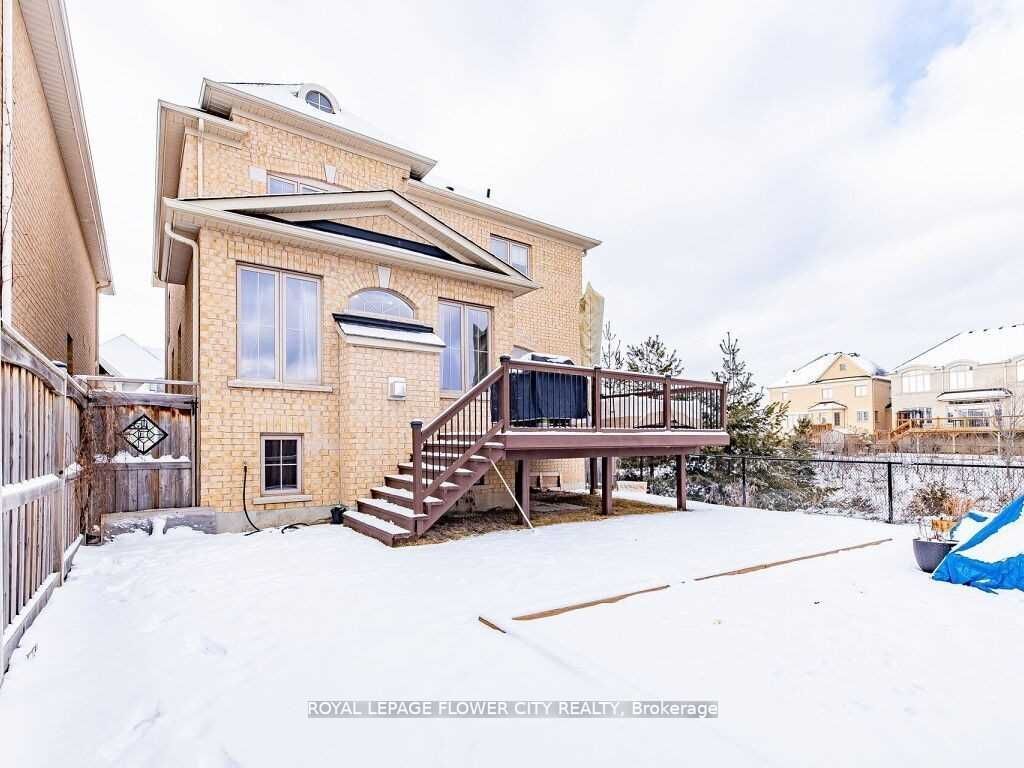 39 Bear Run Rd