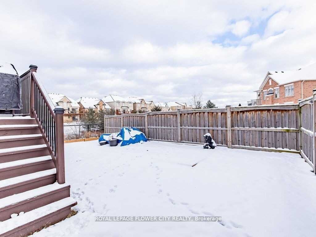 39 Bear Run Rd