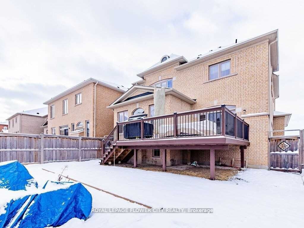 39 Bear Run Rd