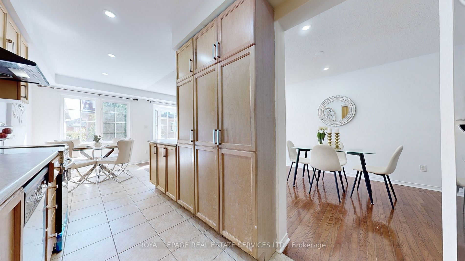 3950 Erin Centre Boulevard, #36