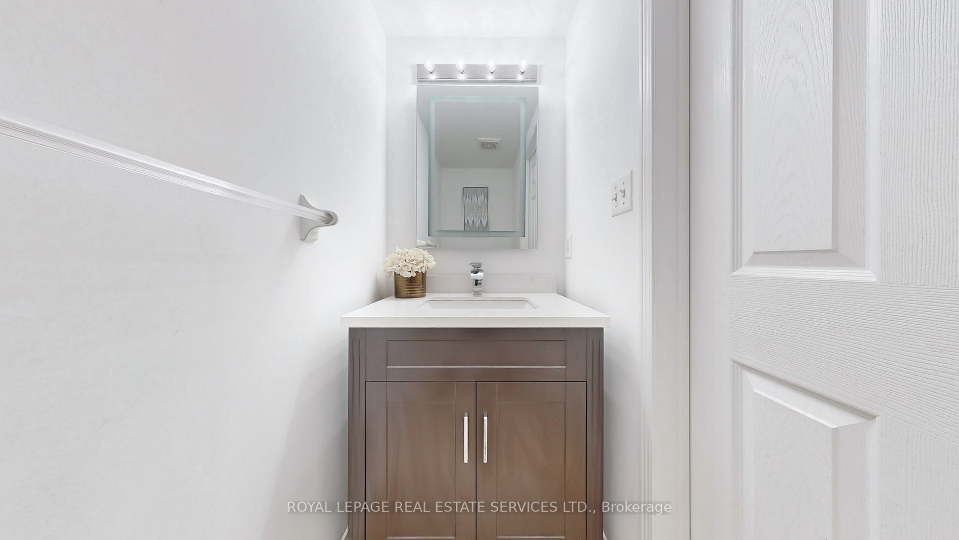 3950 Erin Centre Boulevard, #36
