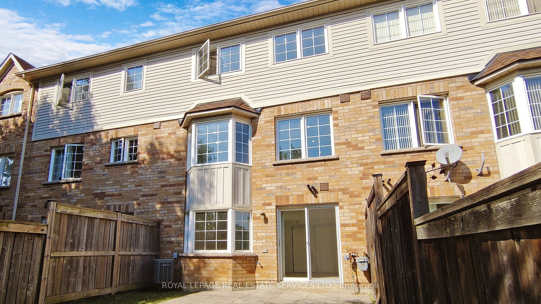 3950 Erin Centre Boulevard, #36