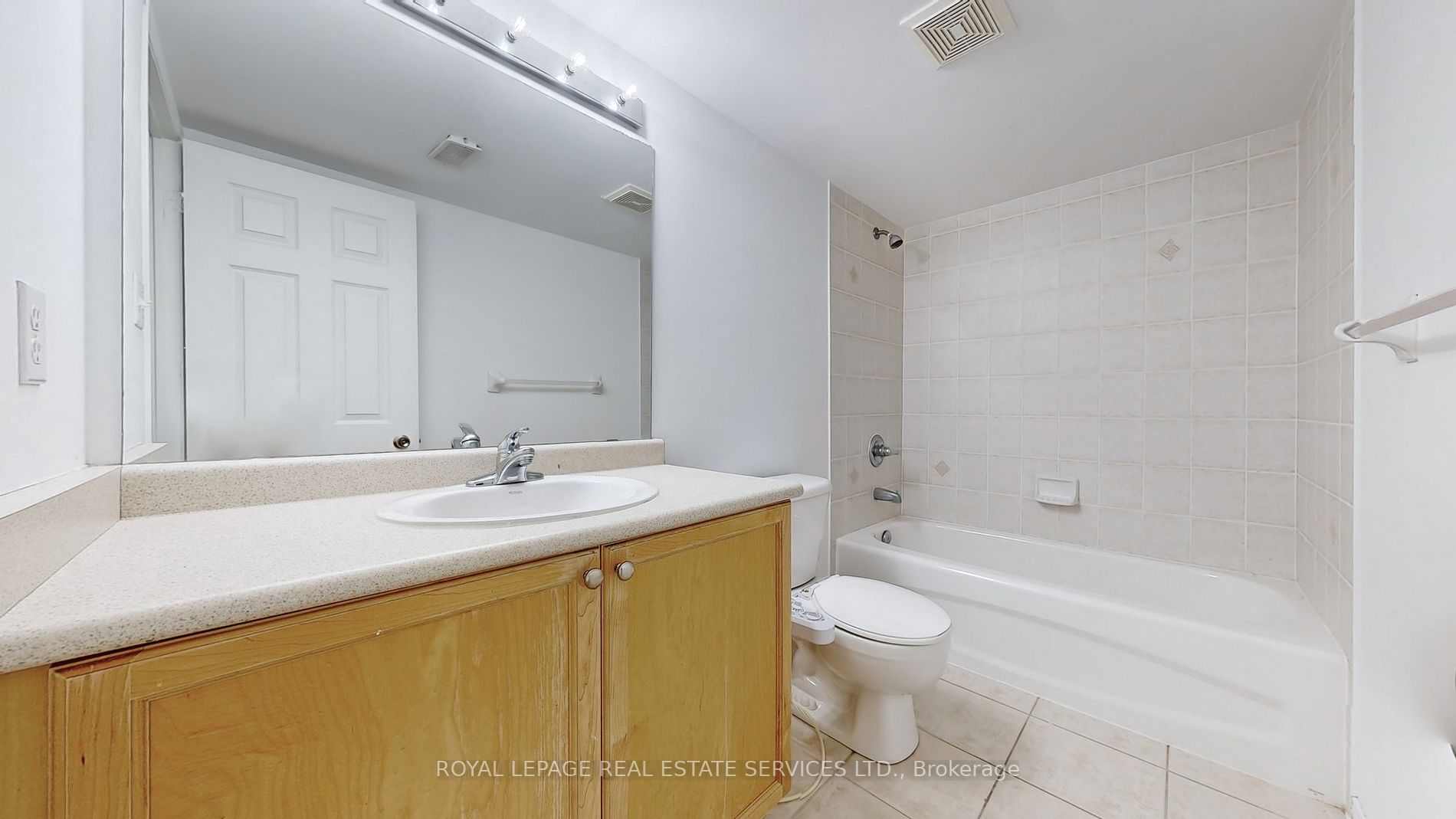 3950 Erin Centre Boulevard, #36