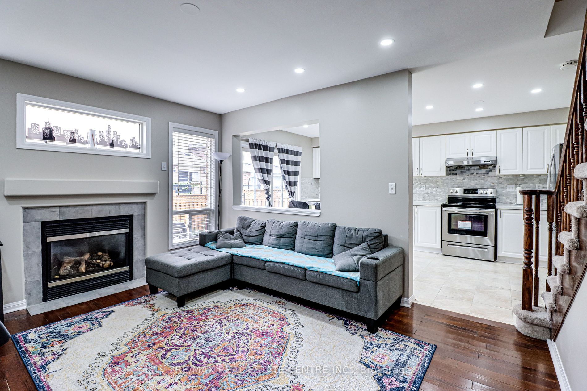 1104 Barclay Circle