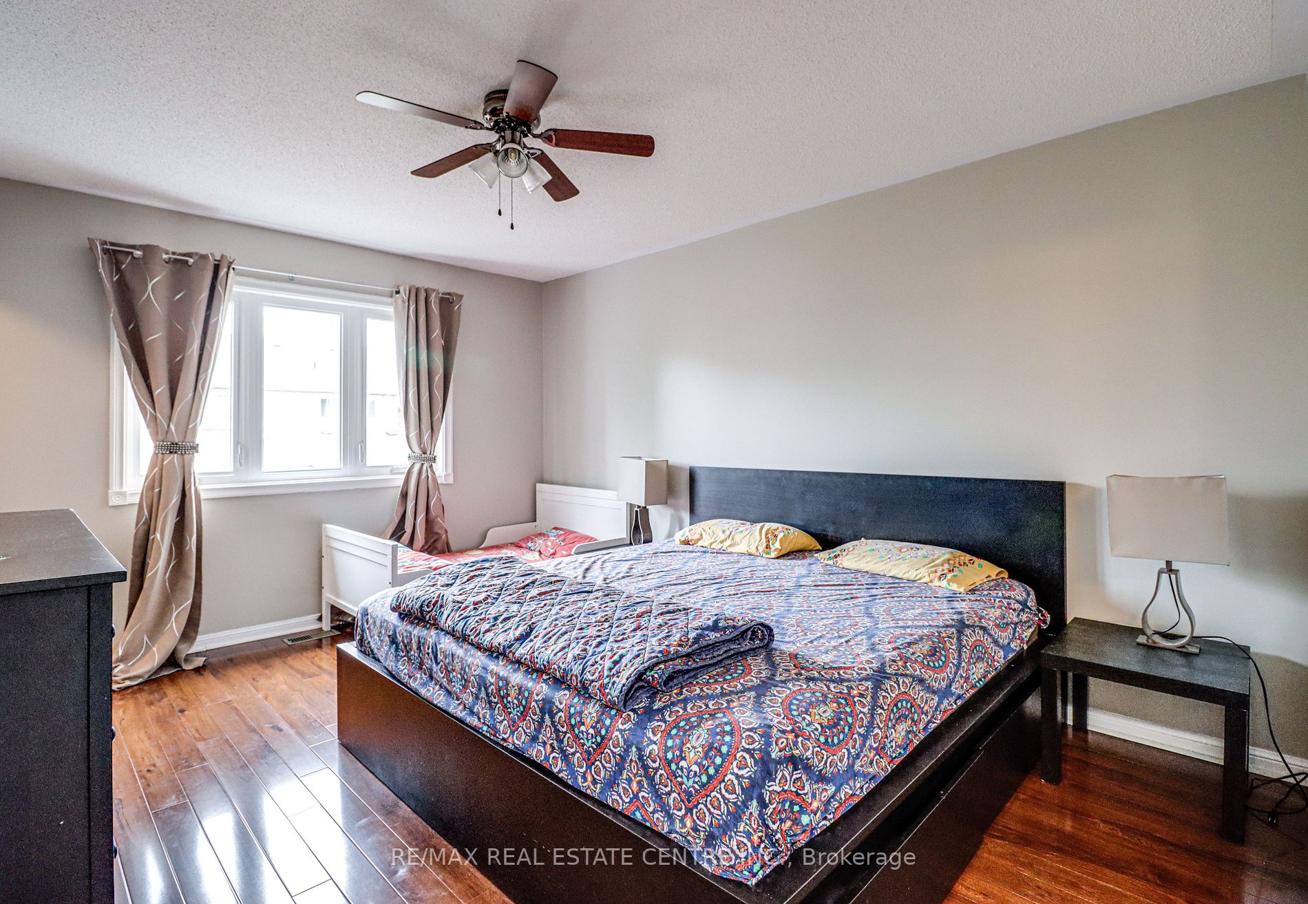 1104 Barclay Circle