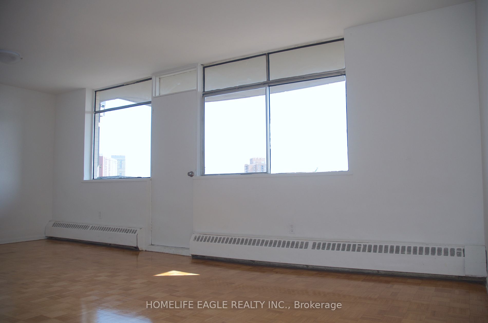 2255 Weston Road, #909