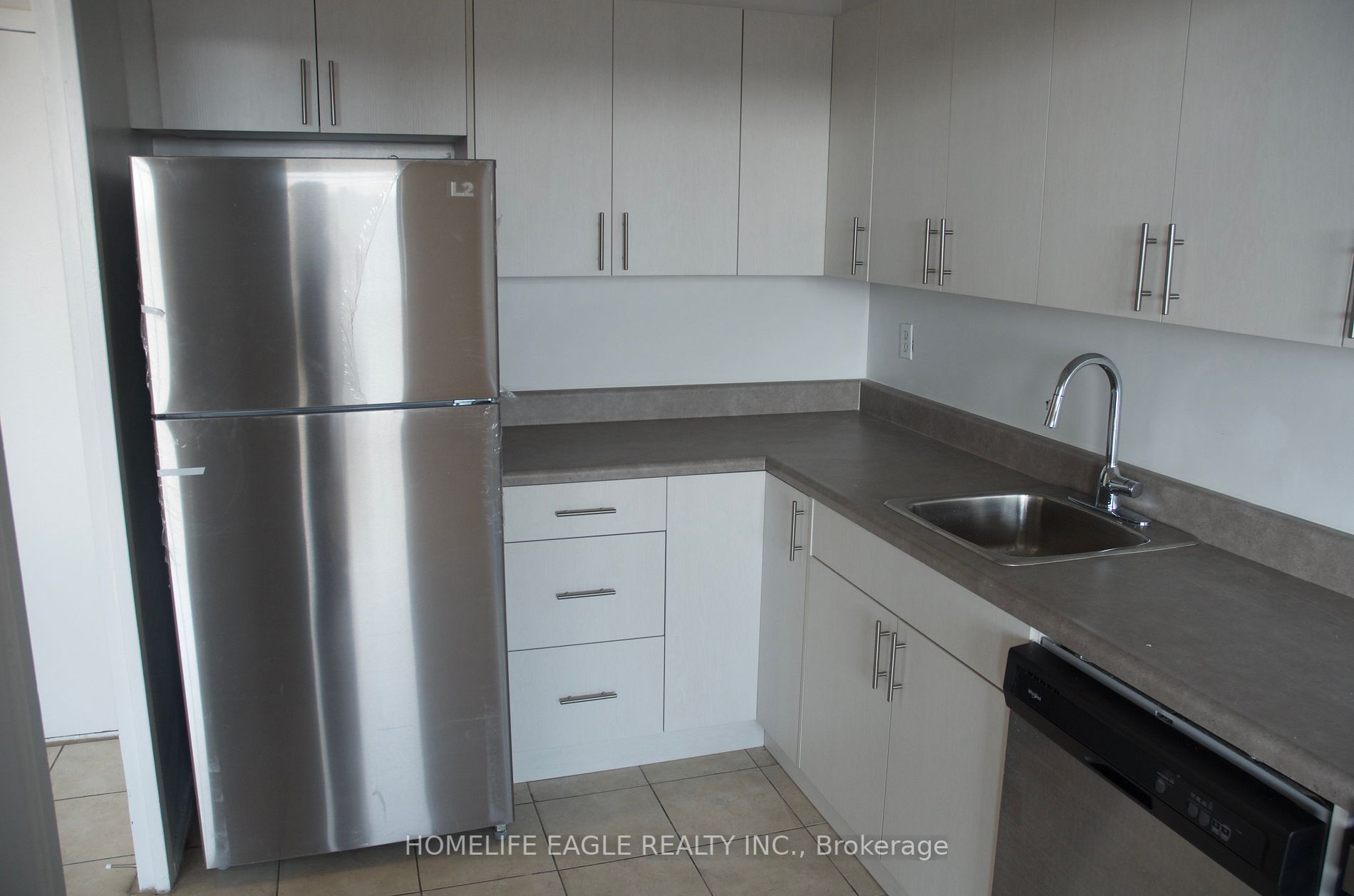2255 Weston Road, #909