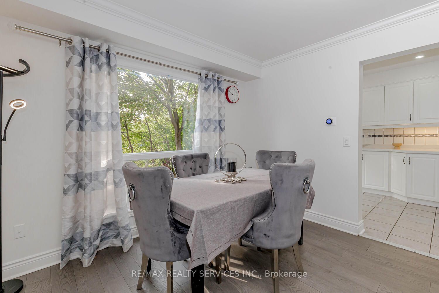 30 Heathcliffe Sq, #46