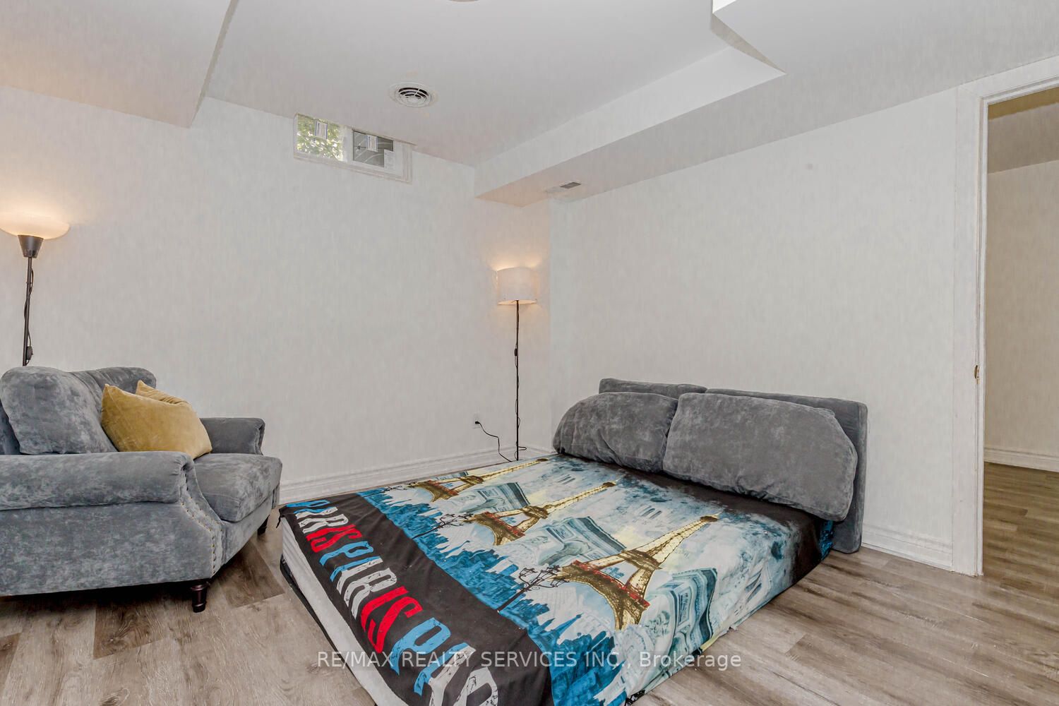 30 Heathcliffe Sq, #46
