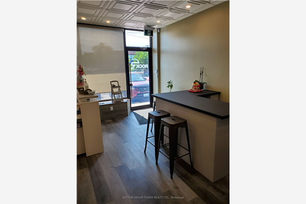 2875 Dufferin St, Toronto