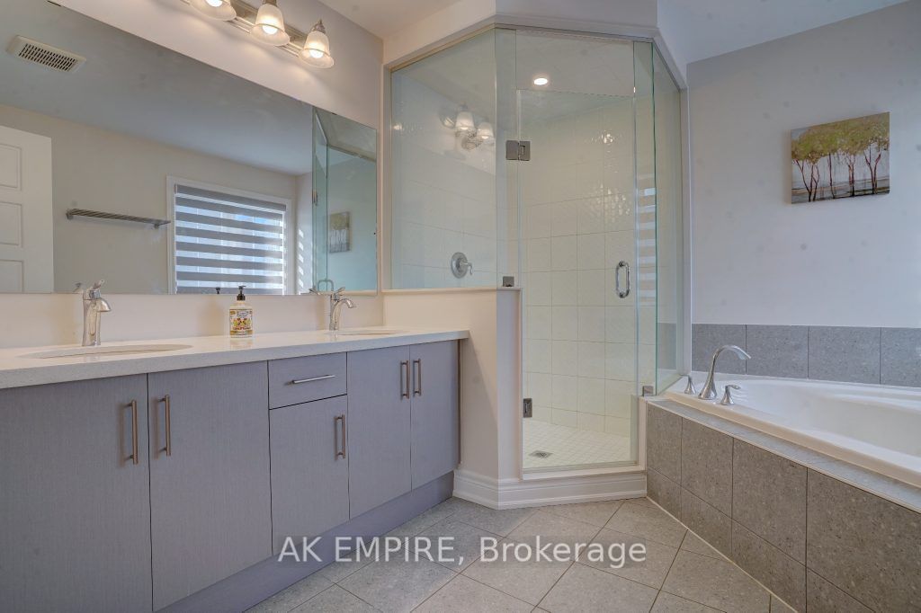 66 Monarch Dr