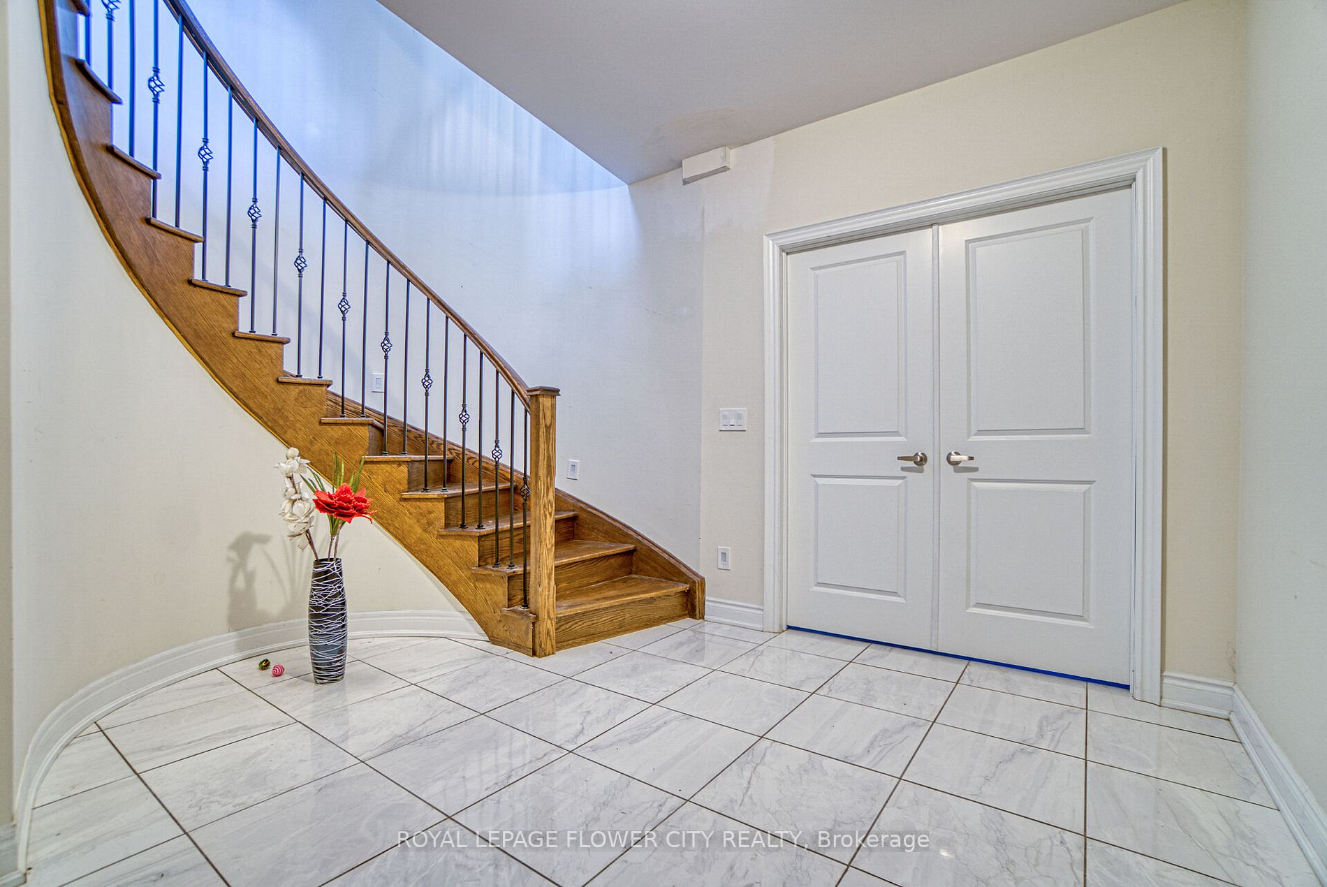 16 Layton Street