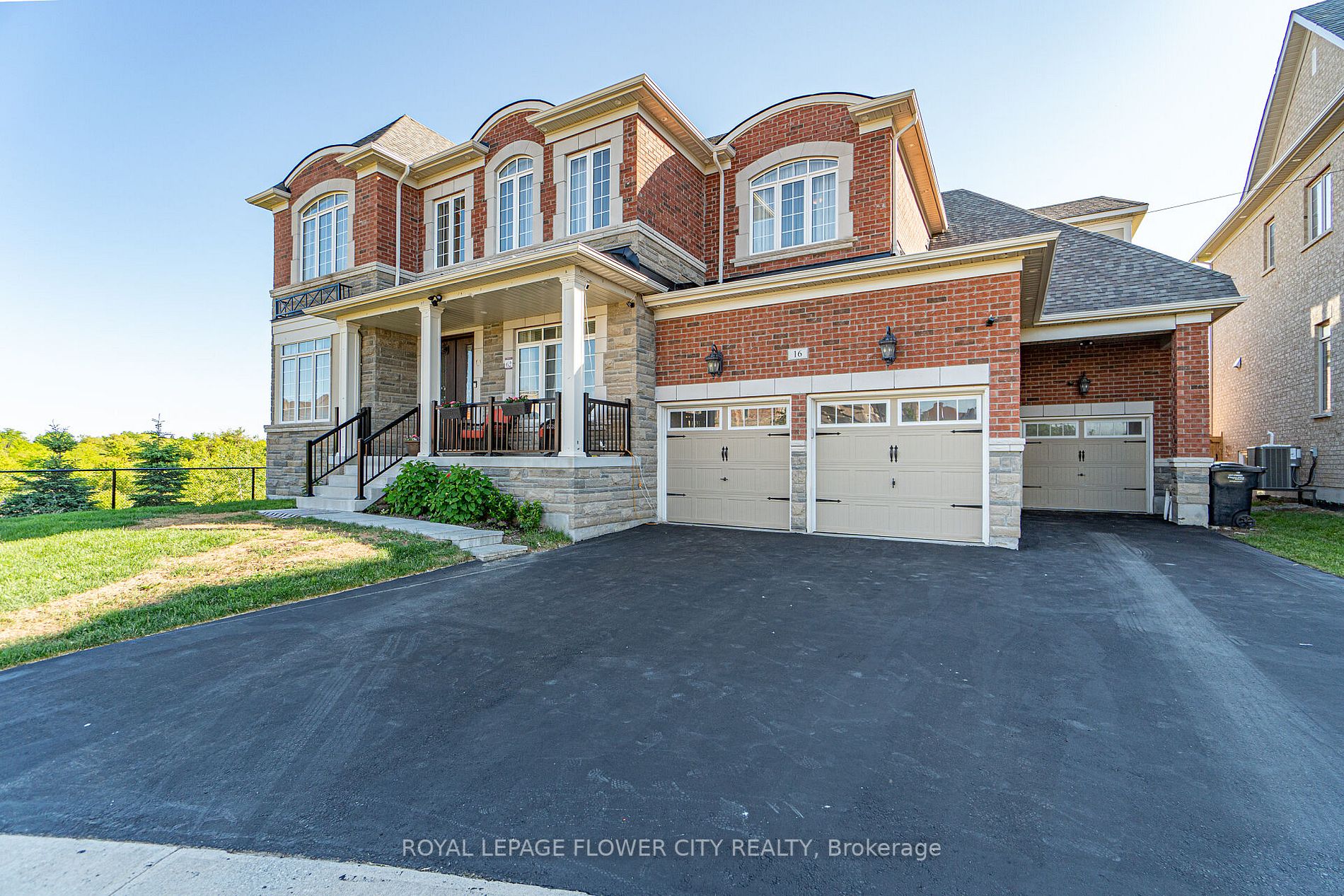 16 Layton Street